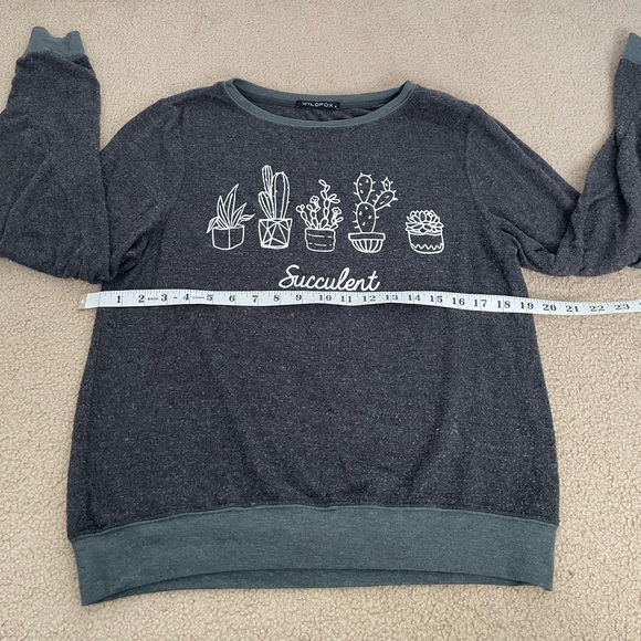 Wildfox Succulent Green Grey Pullover - Picture 6 of 8